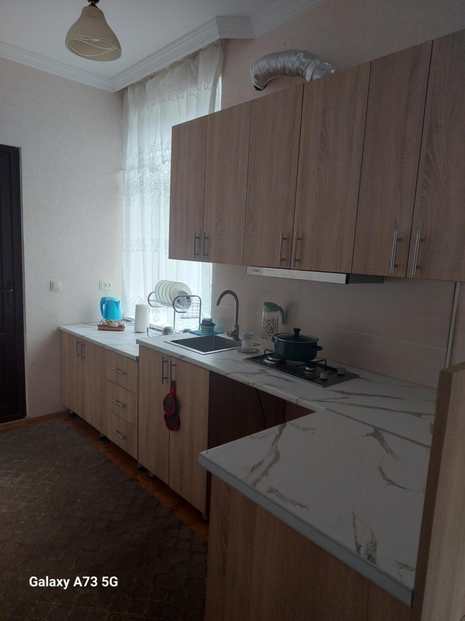 Lela Rezo Guesthouse Kazbegi Eksteriør billede